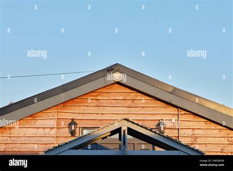 triangular roof shapes